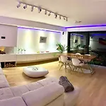 Jacuzzi Oasis